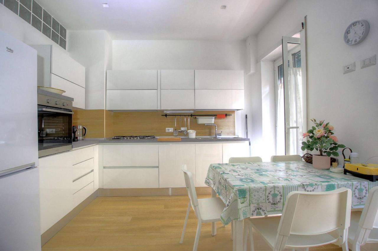 Apartamento Holiday Aroma Exterior foto